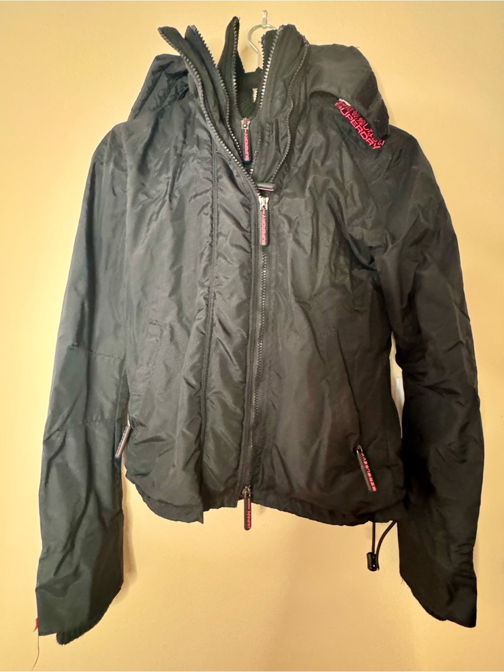 Superdry Windcheater Black Women's Puffer Jacket with Hood